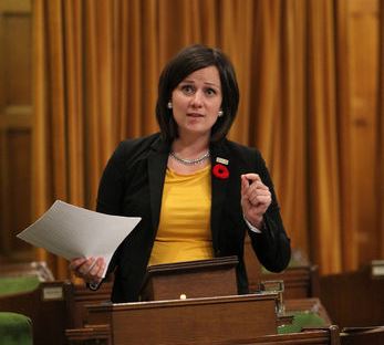 Collecte de denrées au bureau de la députée d’Alfred-Pellan
