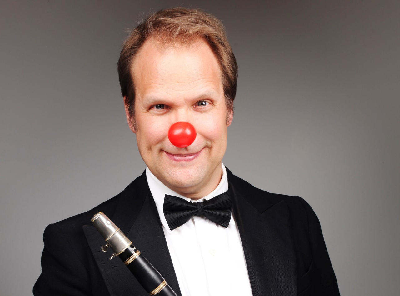 Christopher Hall, musicien et humoriste