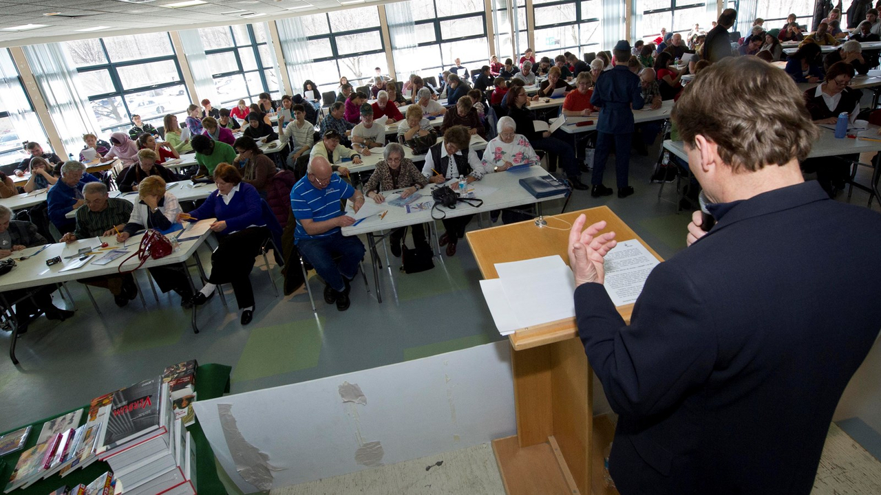 On célèbre deux décennies de dictée à Laval