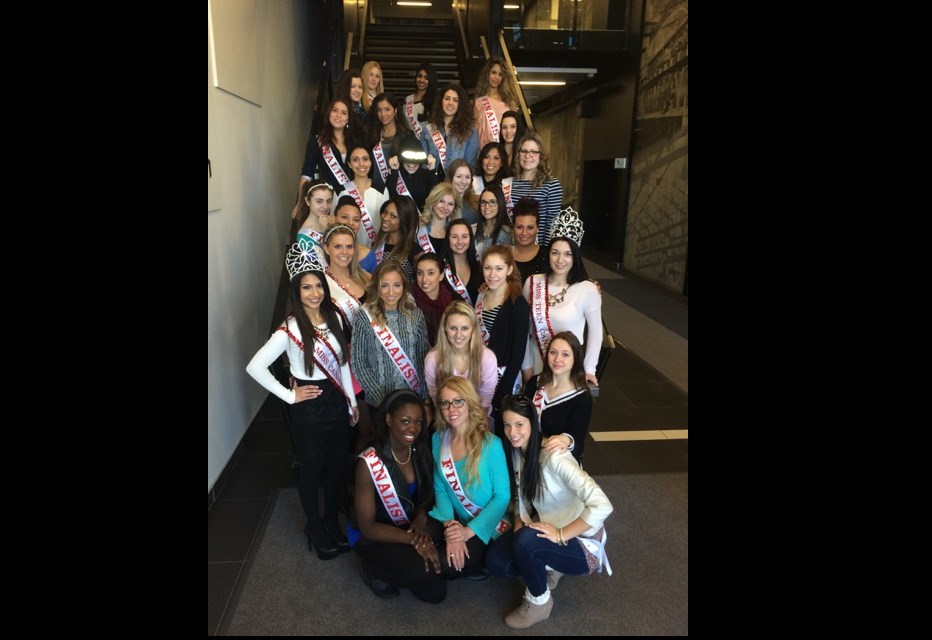 Les 29 finalistes de l'élection Miss Canada 2015.