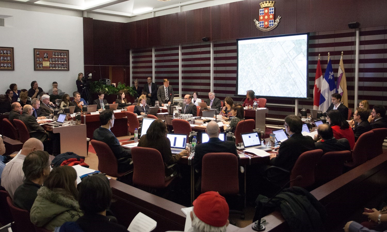 Webdiffusion du conseil municipal : quelques détails sur l’appel d'offre