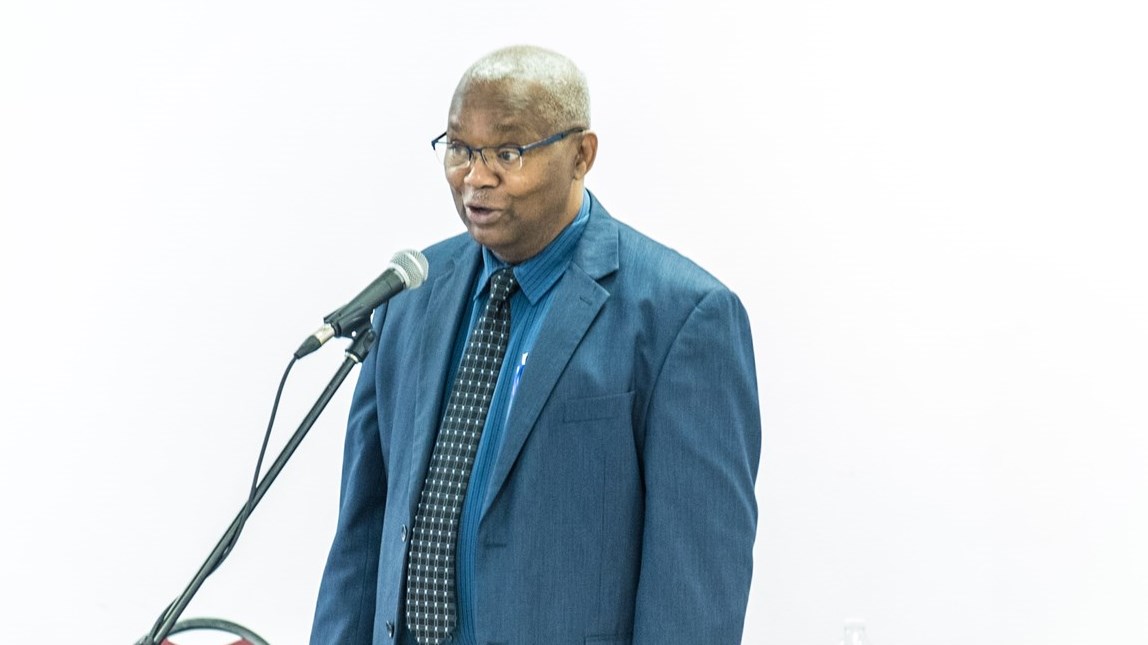 Michel Josfère a repris les rênes du Centre Communautaire le Coumbite de Laval,. Auparavant, il s'agissait de l’Association de la Communauté Noire de Laval, dont la fondatrice était la citoyenne de Chomedey, Althea Seaman (1938-2013), également à l'initiative du Mois de l’Histoire des Noirs à Laval.
