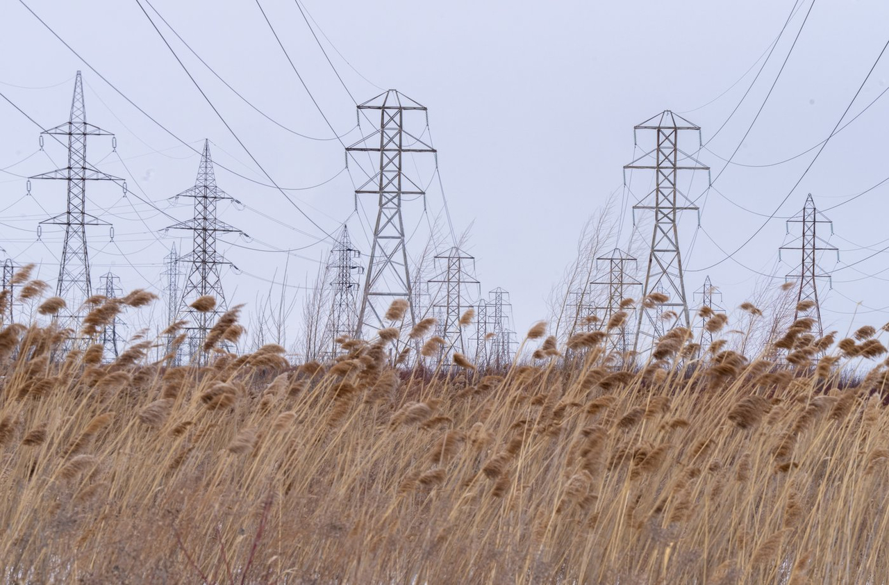 Plus de 48 000 foyers privés d'électricité à travers le Québec