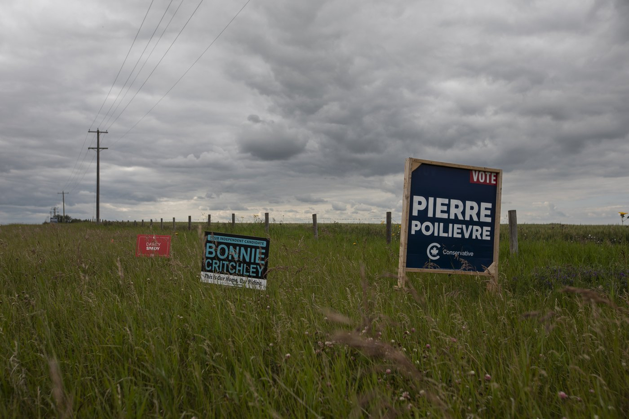 Les électeurs de Battle River—Crowfoot, en Alberta, sont appelés aux urnes lundi