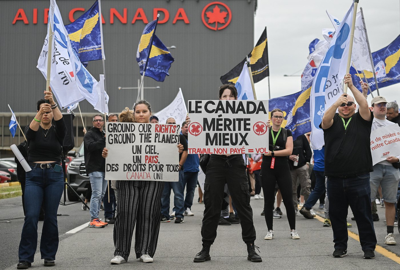 Le conflit de travail empêche toujours les passagers d'Air Canada de décoller