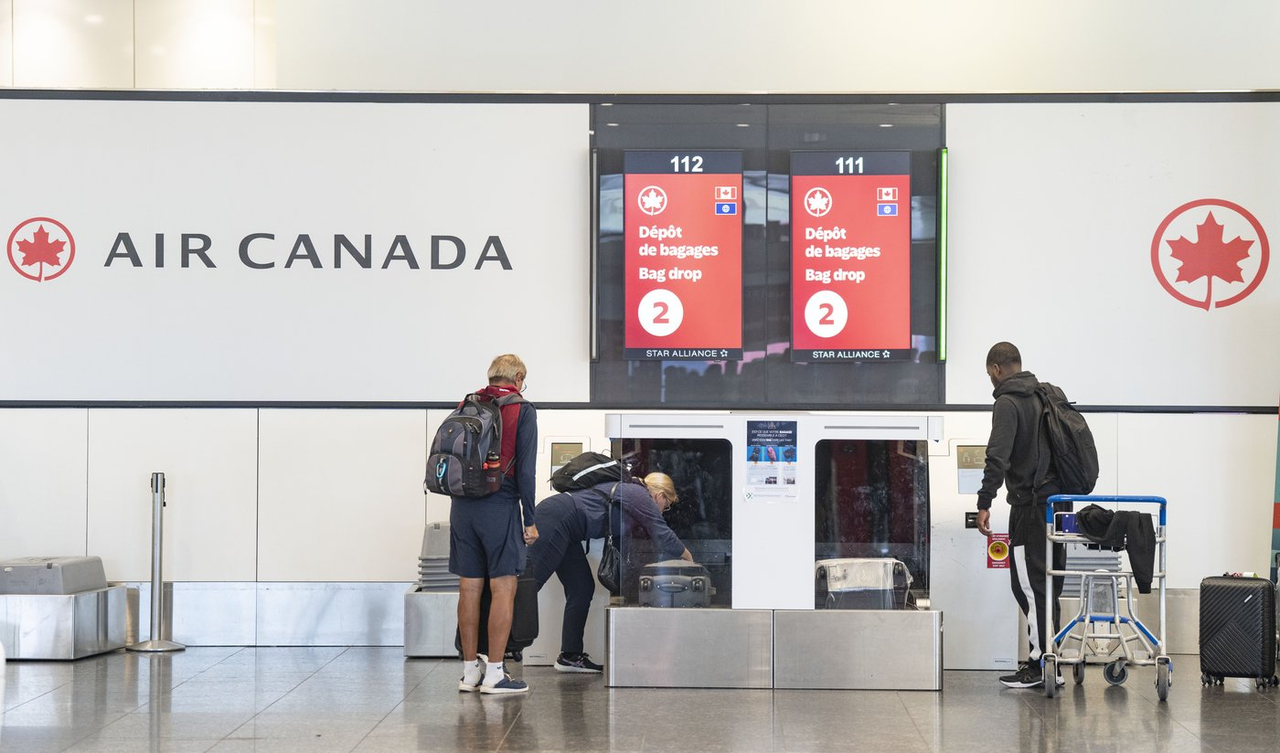 Air Canada revoit à la baisse ses prévisions annuelles
