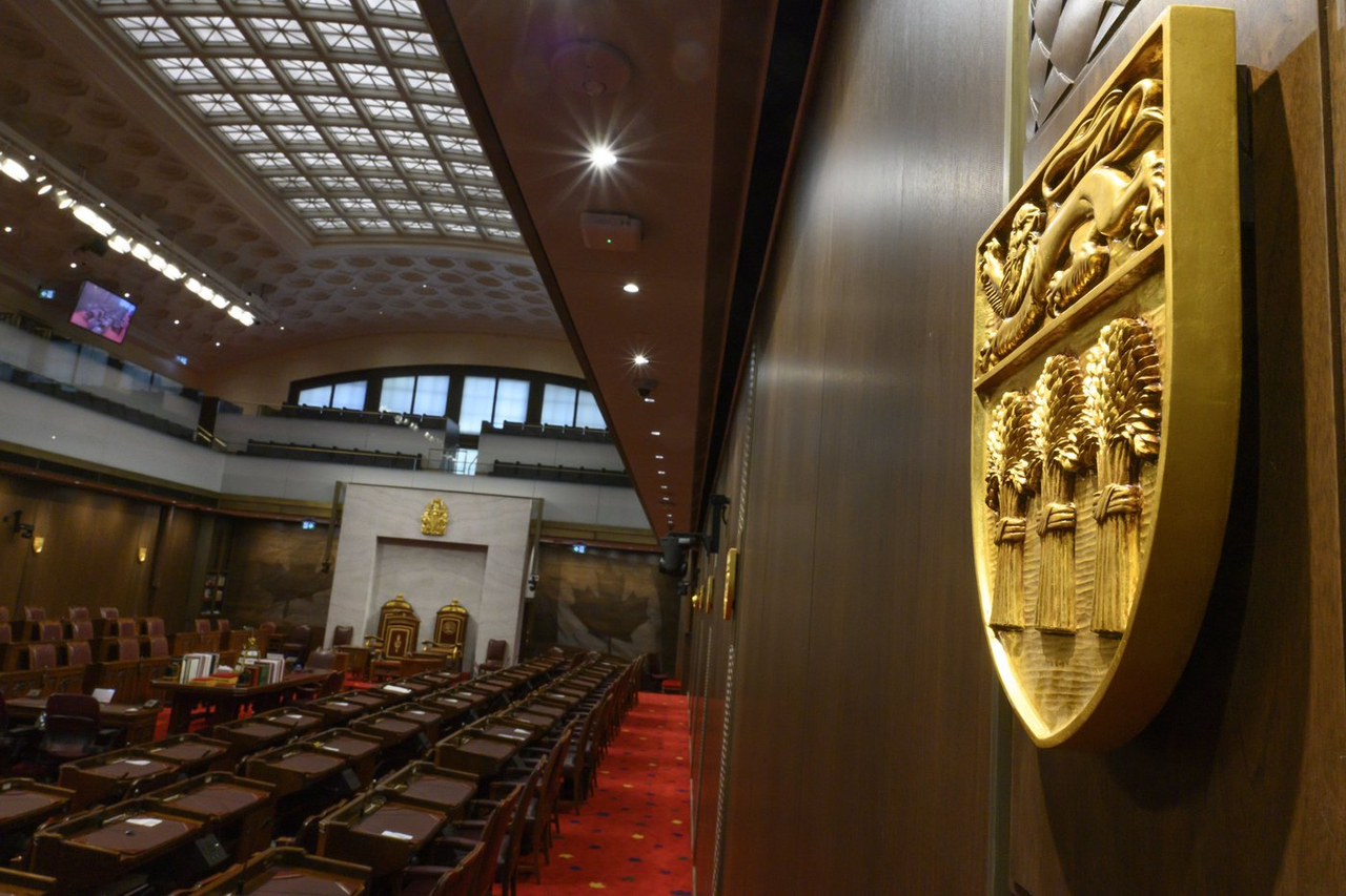 Le Sénat encadre les dépenses de cours de langues des conjoints des sénateurs