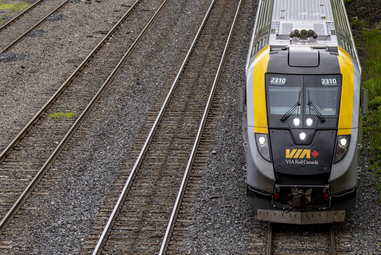 Le budget prévoit des mesures pour accélérer le projet de train à grande vitesse