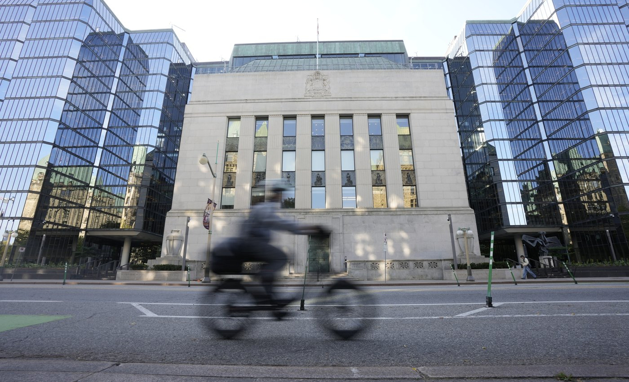 La Banque du Canada a envisagé de reporter la baisse prévue en octobre