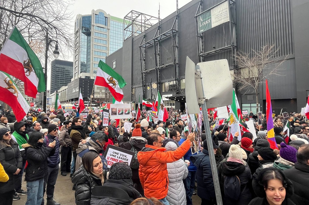Des Canadiens reprennent contact avec des proches en Iran
