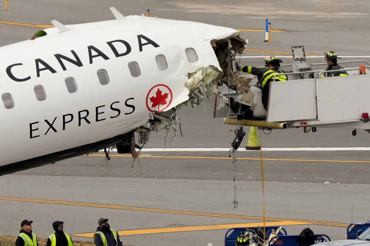 Les survivants de l'accident à l'aéroport LaGuardia pourraient poursuivre Air Canada