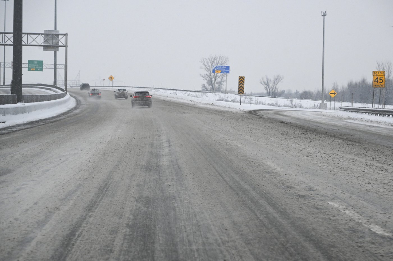 Contrôle routier: 6000 $ pour huit constats d'infraction; 32 heures de conduite