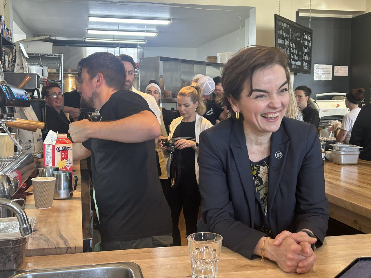 Menaces visant les élus: Christine Fréchette appelle à la vigilance