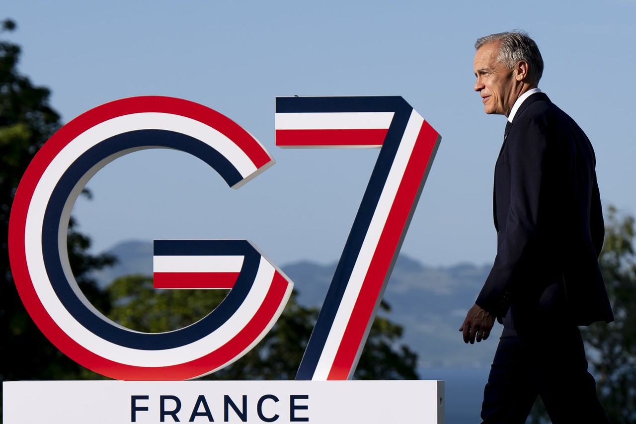 Mark Carney rencontrera Volodymyr Zelensky en marge du Sommet du G7 en France