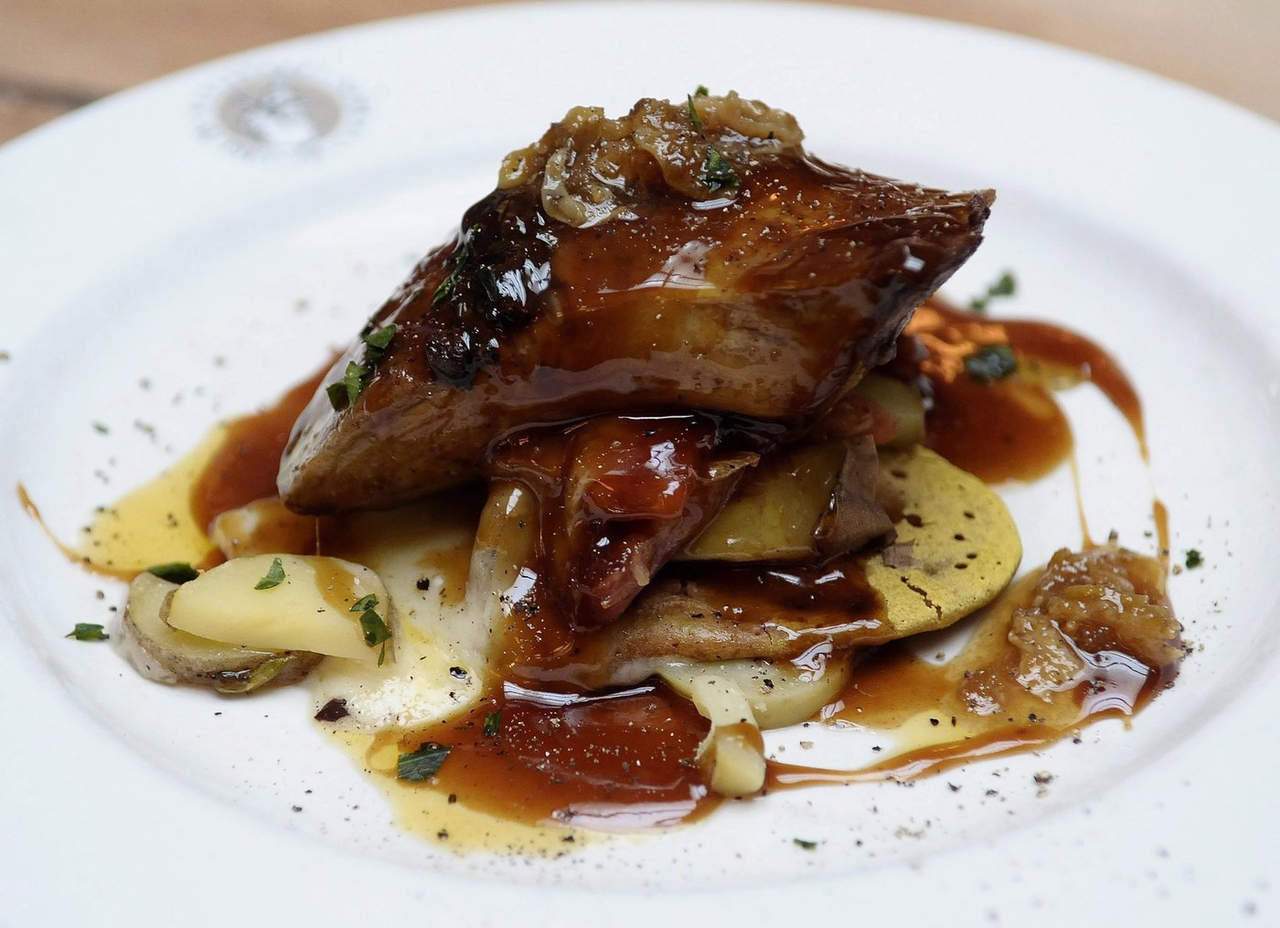 Le gouvernement Fréchette vient aider le milieu de la restauration gastronomique