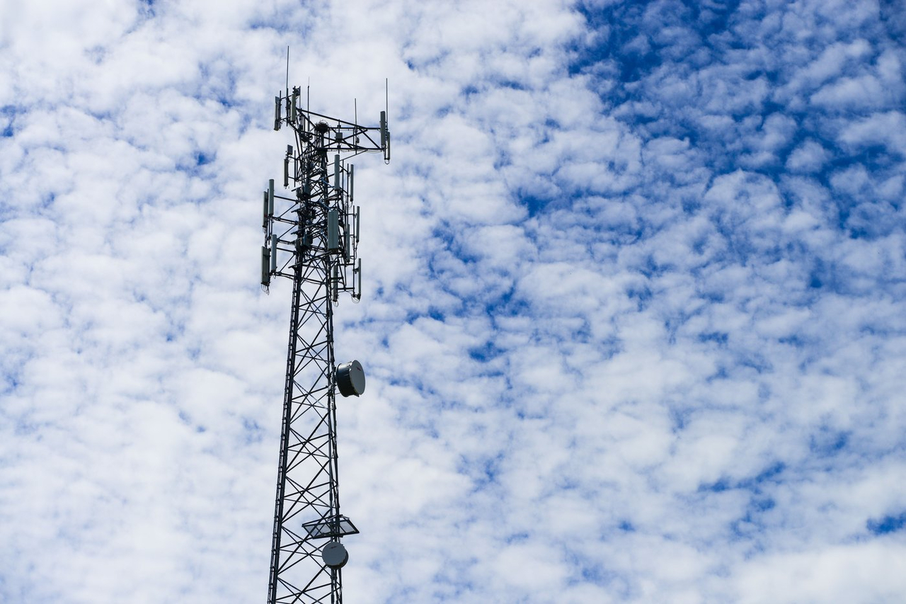 Plus de 27 millions $ pour 17 nouvelles tours cellulaires au Québec