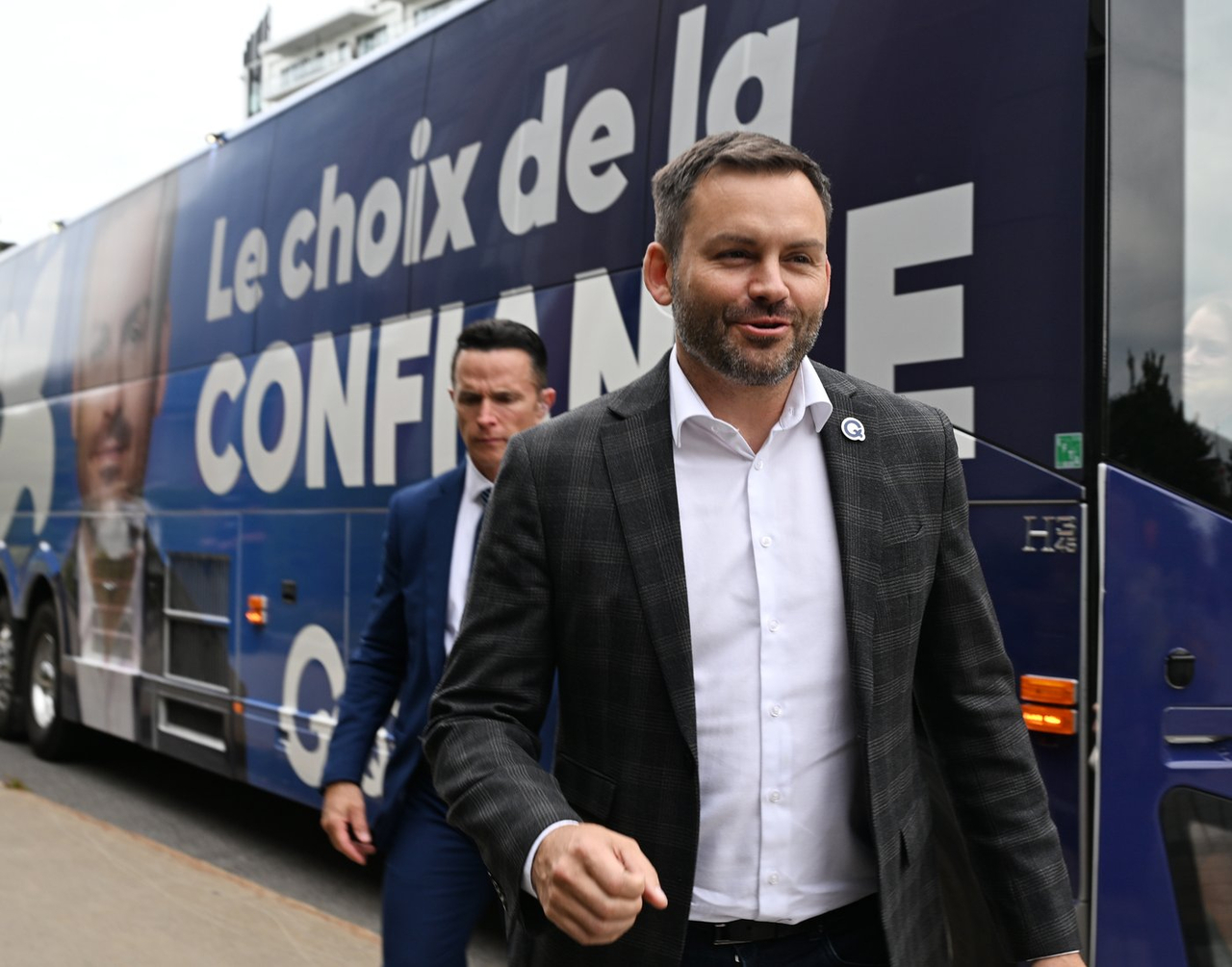 Jour 35: la monarchie et les enjeux autochtones s'invitent dans la campagne