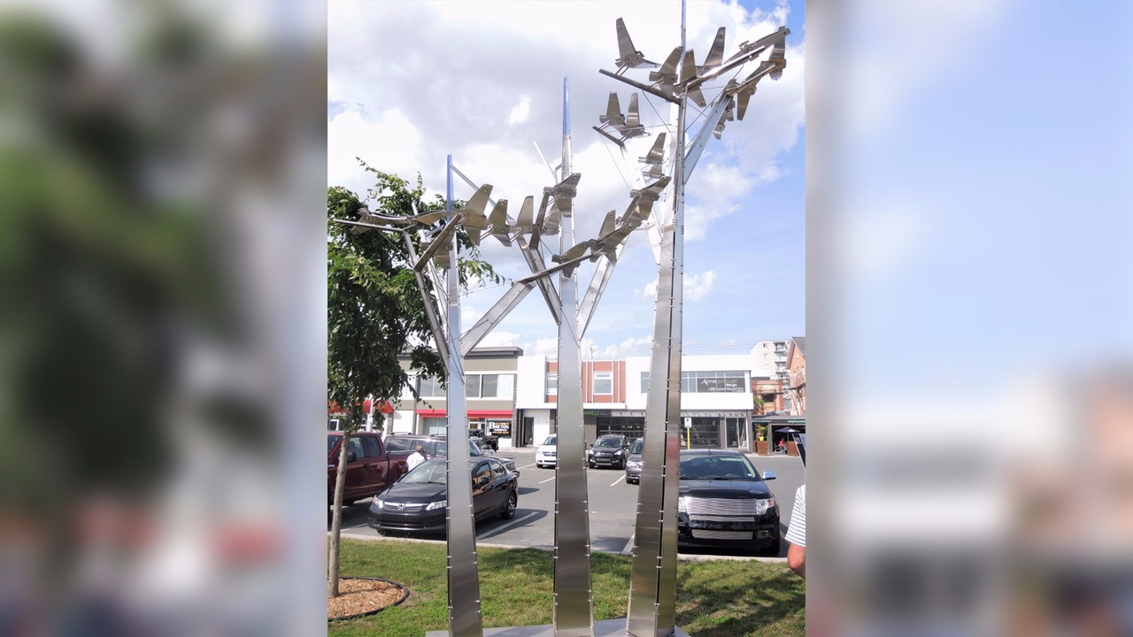 L'oeuvre « L'air du temps », réalisée par le sculpteur québécois Jean-Yves Côté, originaire de Morin Heights, dans les Laurentides.