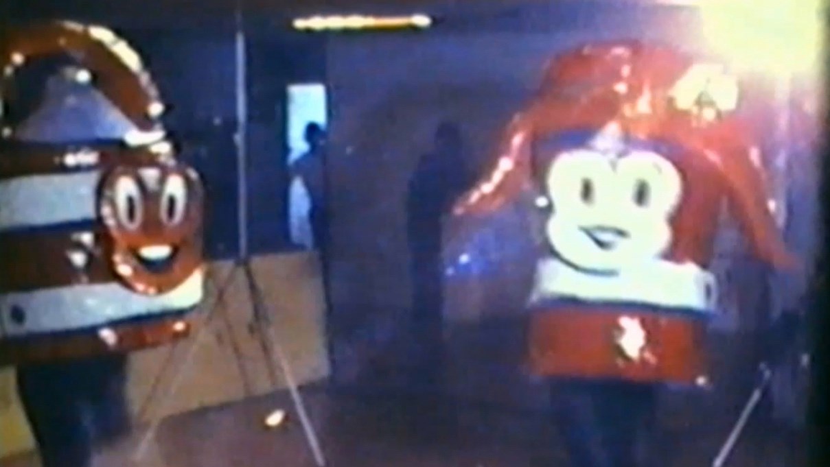 Normand DeLessard présente le gala sportif de St-Georges en 1978