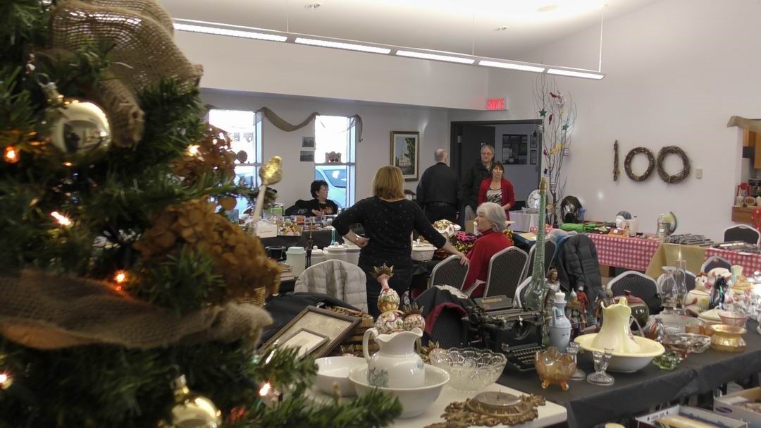 Normand DeLessard présente le marché de Noël et aux puces de Saint-Philibert