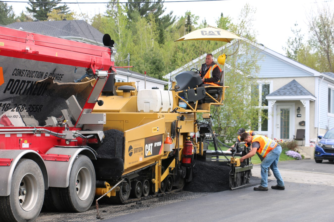 Travaux de pavage sur trois sections à Saint-Georges