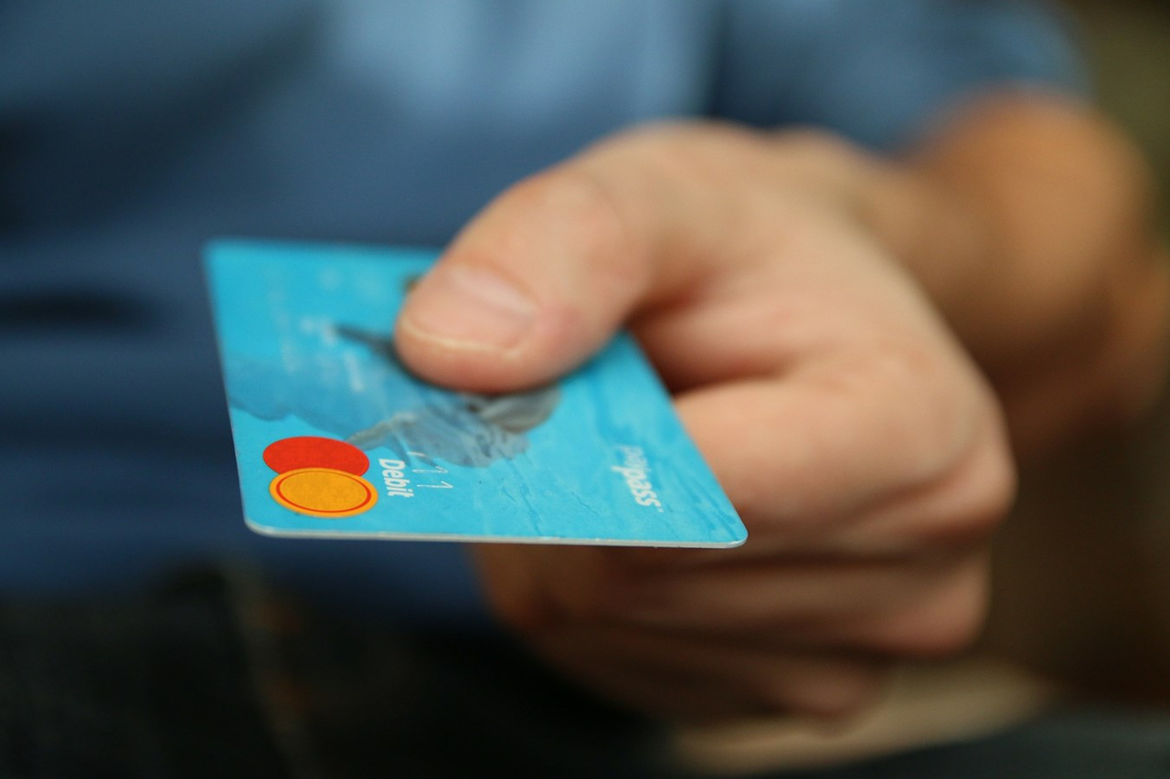 Des commerçants fraudés par carte de crédit en Beauce