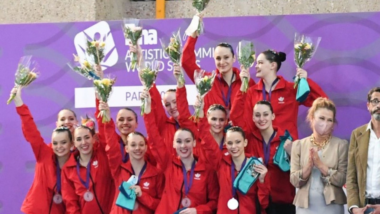 Natation artistique: quatre médailles d'argent pour le Canada!