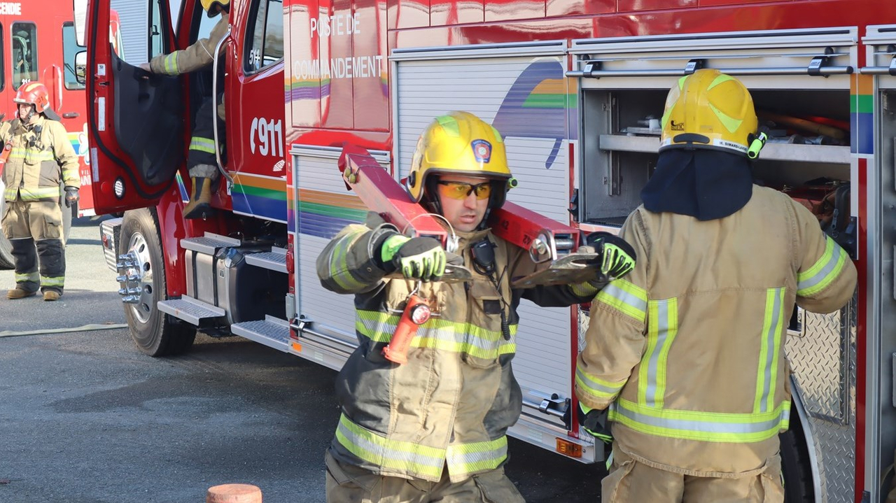 Vingt-et-un enfants « sauvés » lors d'un exercice des pompiers de Sainte-Marie-de-Beauce