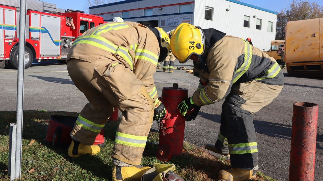 Vingt-et-un enfants « sauvés » lors d'un exercice des pompiers de Sainte-Marie-de-Beauce