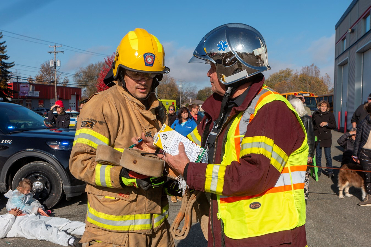 Vingt-et-un enfants « sauvés » lors d'un exercice des pompiers de Sainte-Marie-de-Beauce