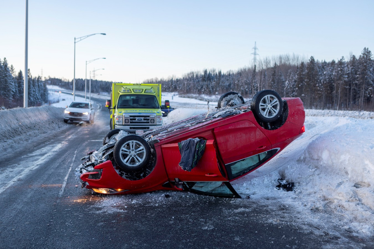 Sortie de route sur l'Autoroute 73 Sud