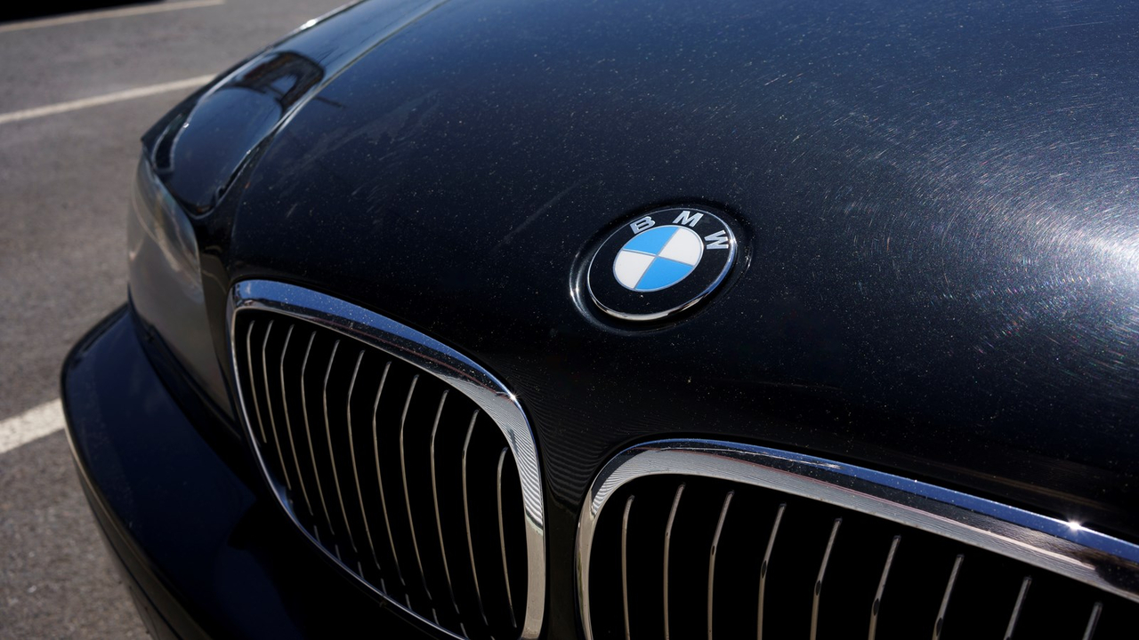Une interdiction de conduire pour 38 000 BMW au Canada