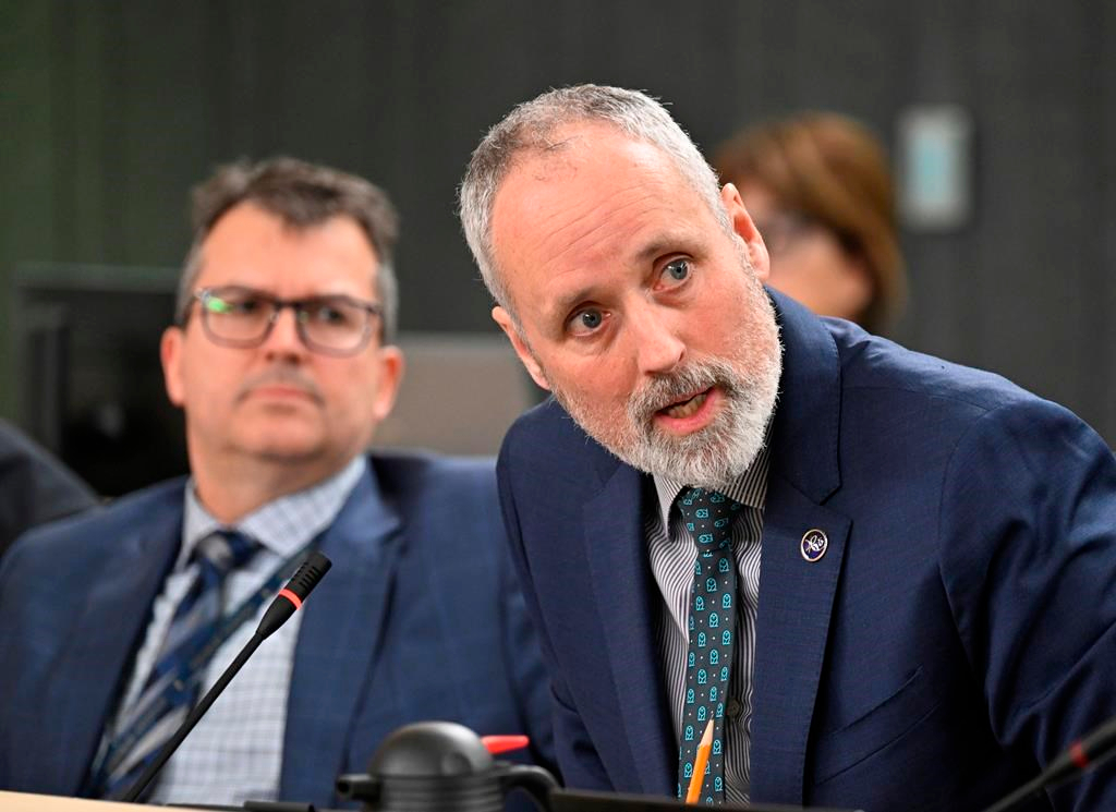 Projet de loi 15 «bancal»: Dubé se cherche un legs politique, dit Marissal