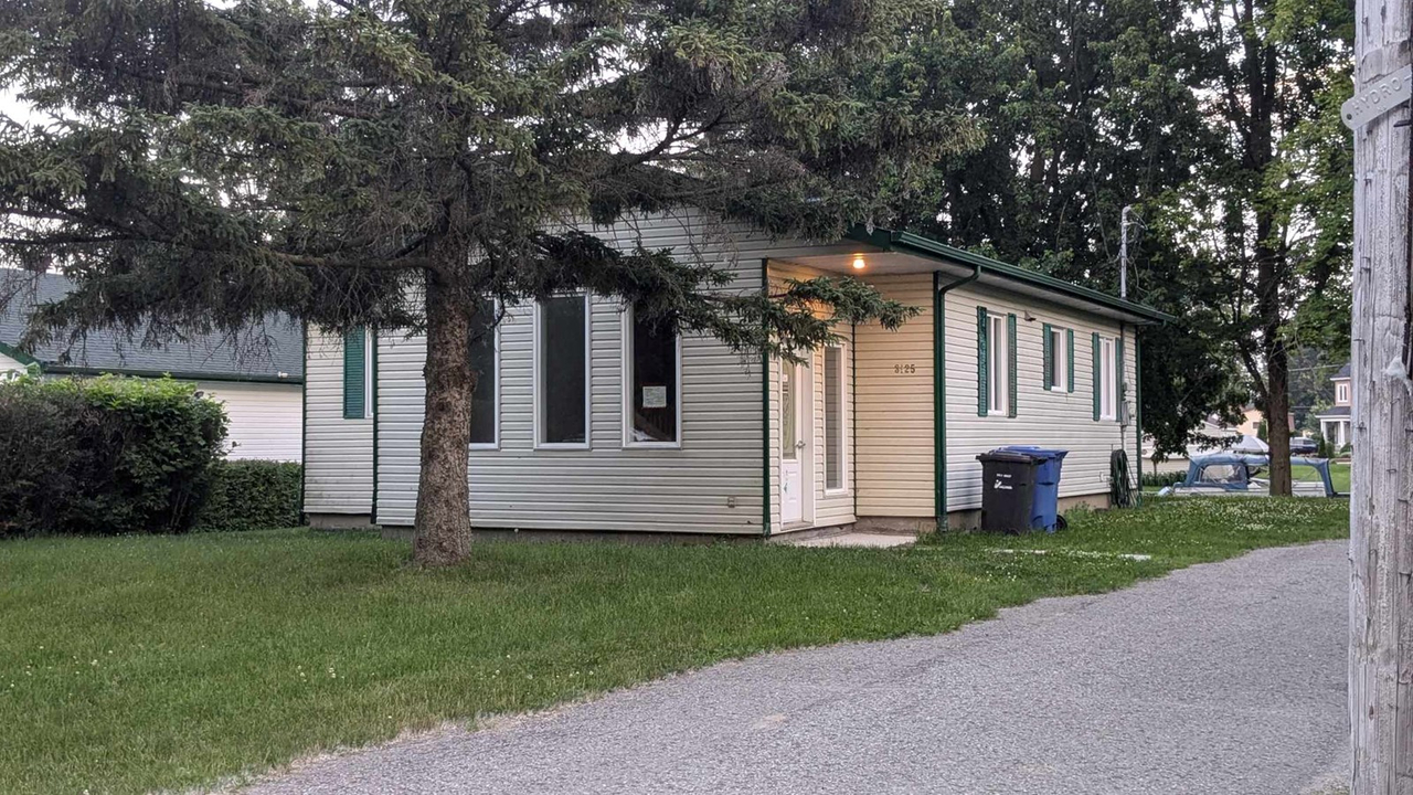 Vente de l'ancien poste de garde de la Garde cotière Canadienne à Saint-Zotique