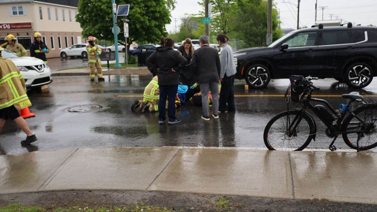 Un cycliste impliqué dans une collision à Salaberry-de-Valleyfield