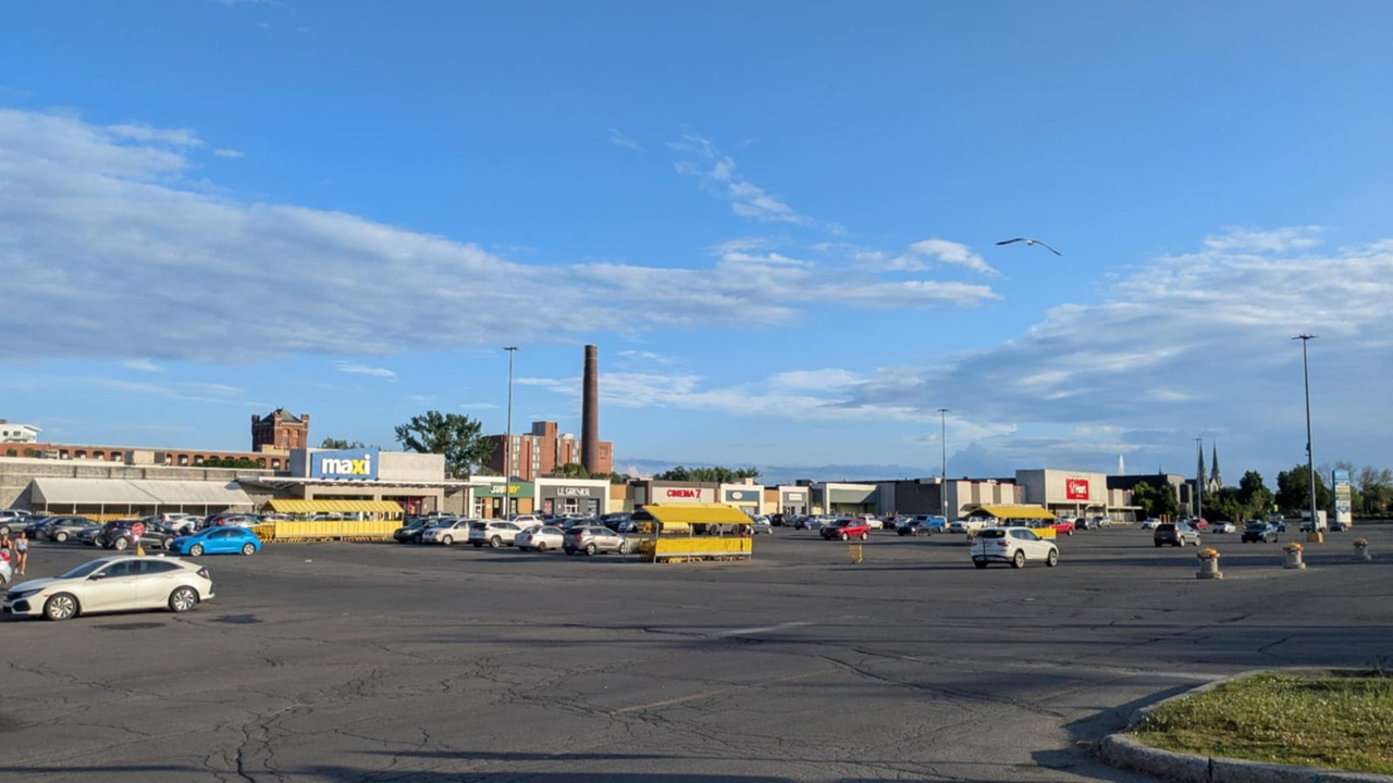 Bientôt une nouvelle vocation pour le terrain du Centre d'achat Valleyfield