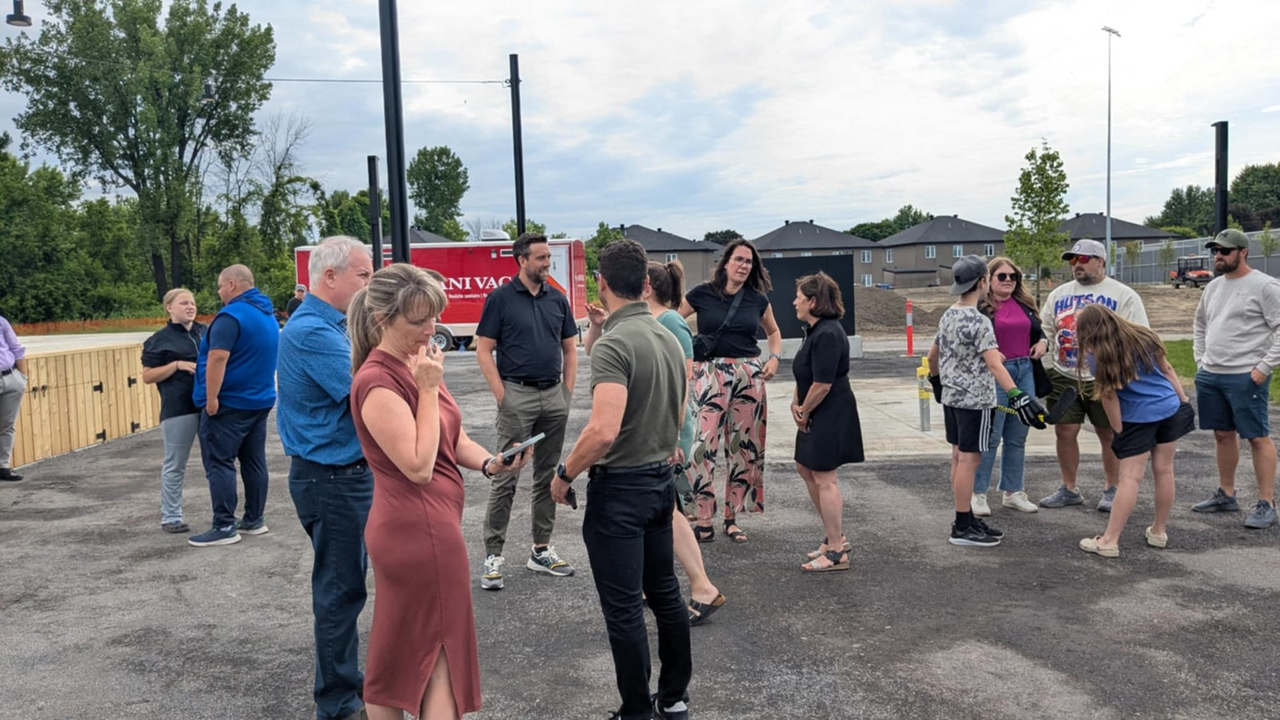 Salaberry-de-Valleyfield dévoile son nouveau parc multisports à 30M $