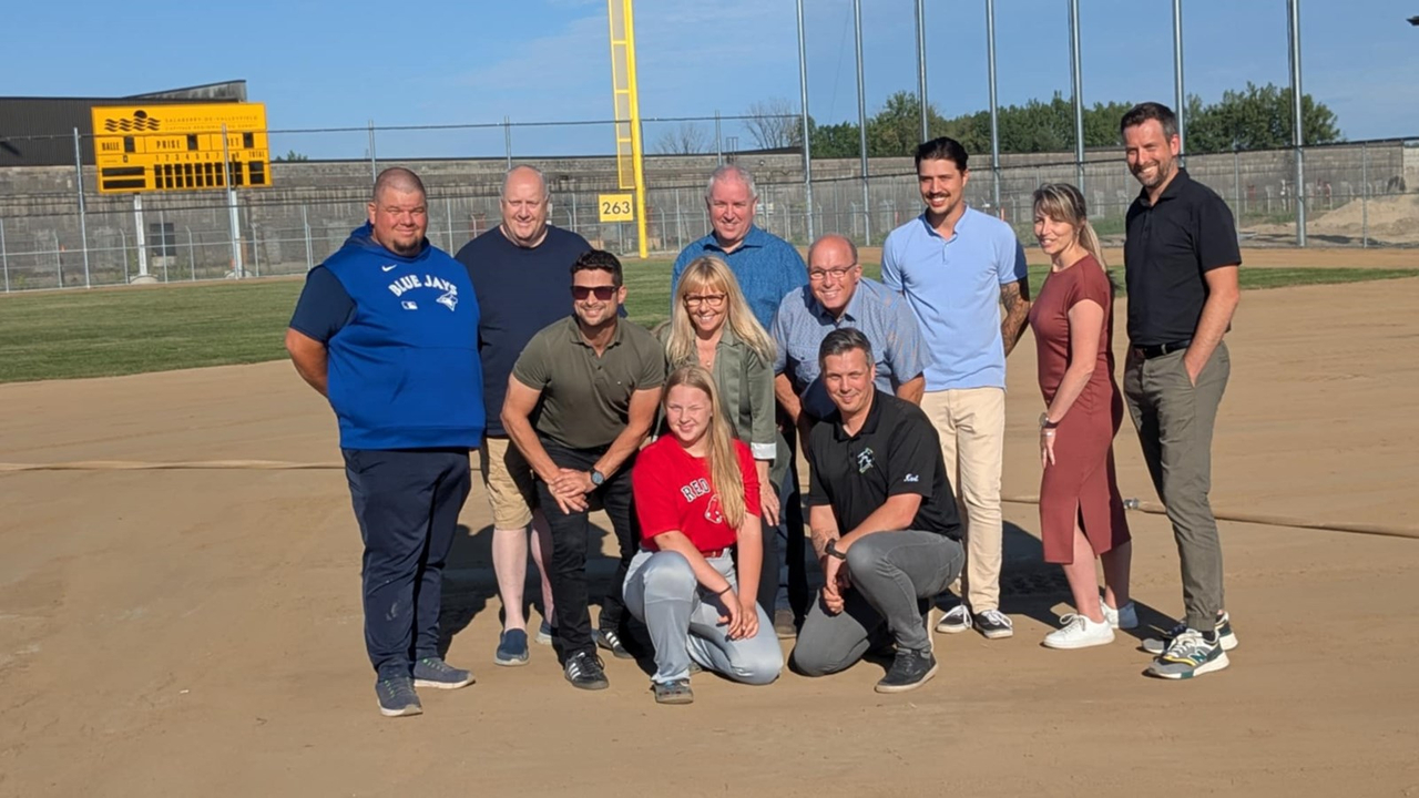 Salaberry-de-Valleyfield dévoile son nouveau parc multisports à 30M $