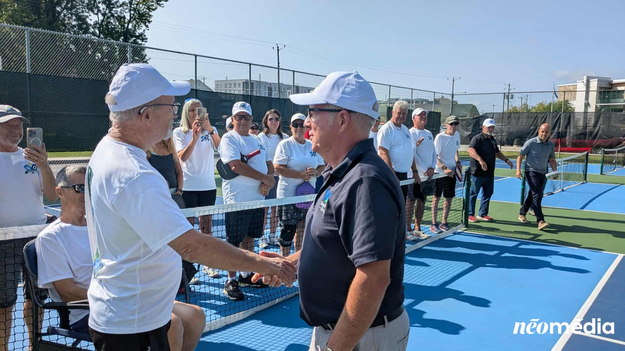 EN VIDÉO | Des nouveaux terrains de pickleball inaugurés à Vaudreuil-Dorion