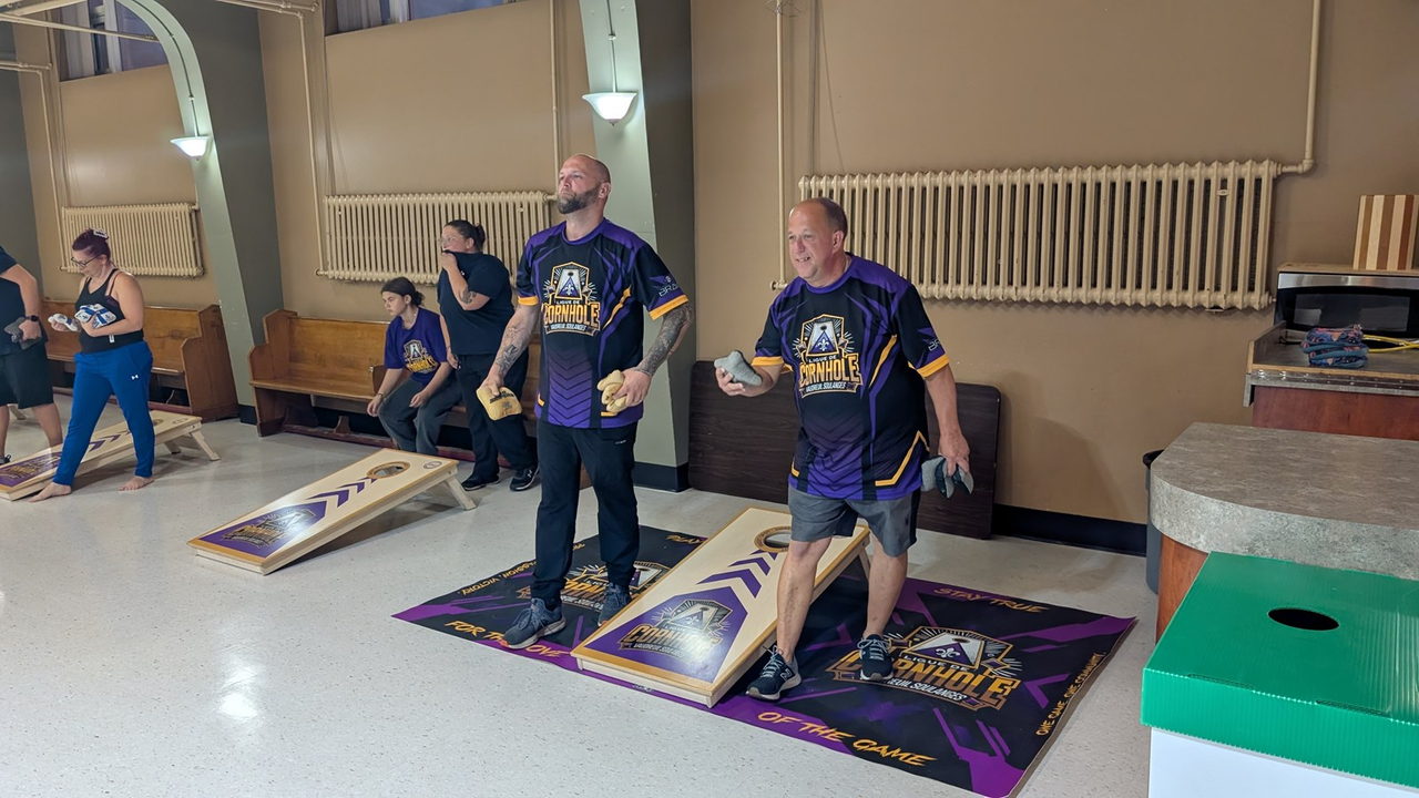 EN VIDÉO | L'engouement pour le cornhole atteint Vaudreuil-Soulanges