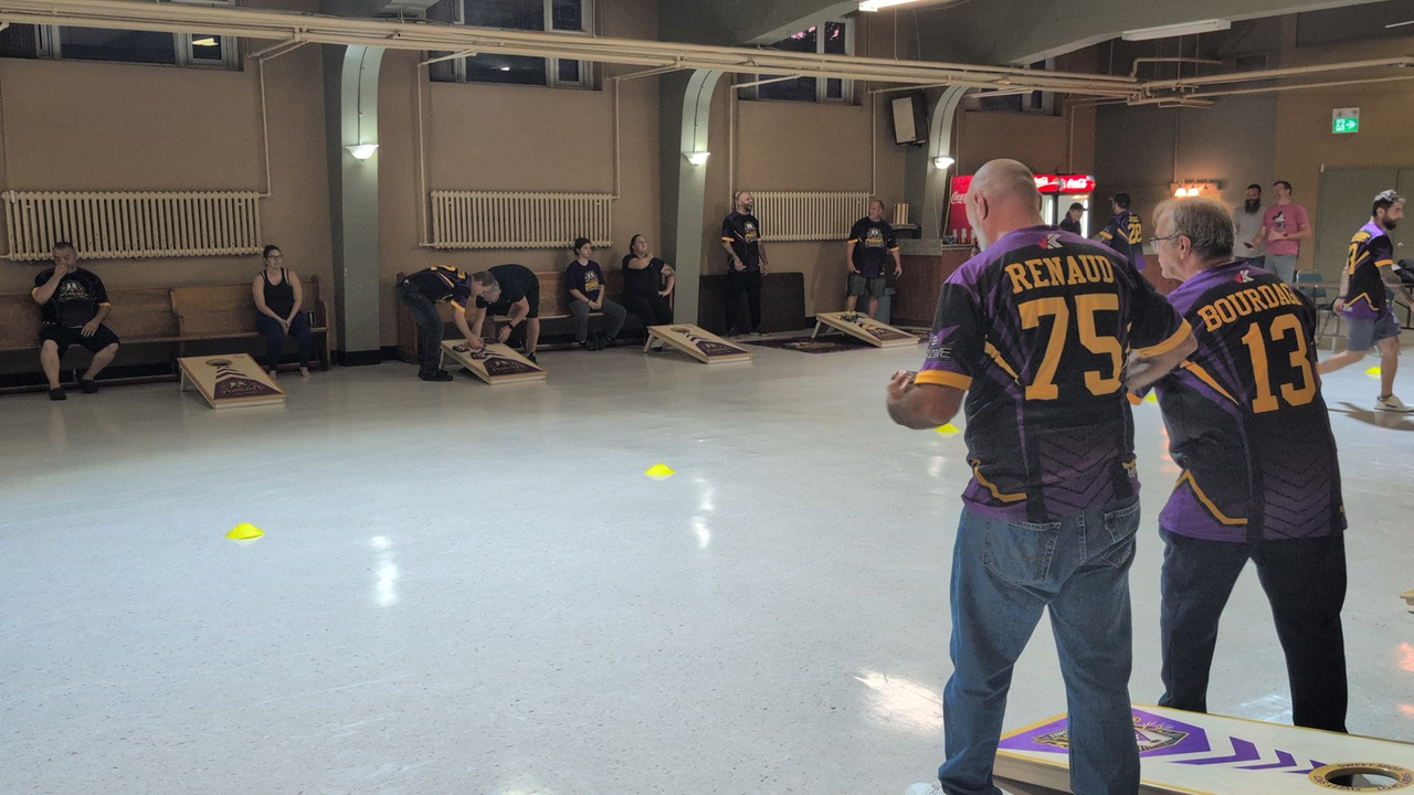 EN VIDÉO | L'engouement pour le cornhole atteint Vaudreuil-Soulanges