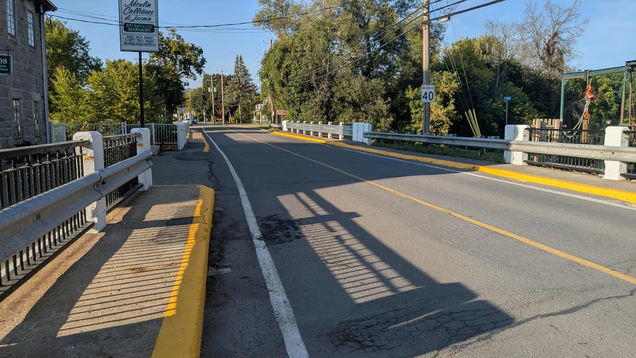 Le pont situé près du Moulin à Callières sera prochainement renommé pont Victor-Langevin 