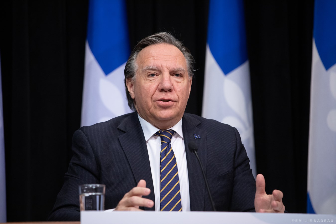Il va continuer d'y avoir encore beaucoup de décès, avertit François Legault