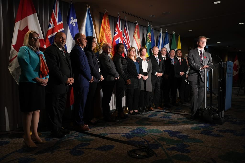 Les ministres de la Santé attendent des détails sur le financement d'Ottawa
