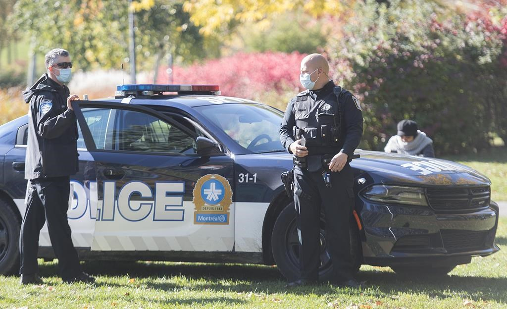 Montréal-Nord: un automobiliste fonce sur six personnes et les blesse dans un parc