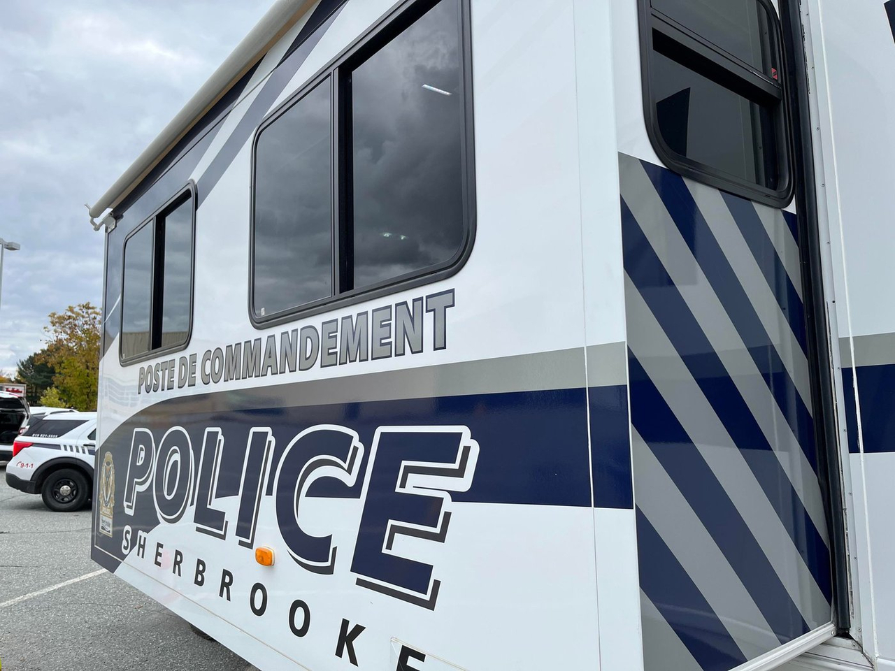 Une personne a été grièvement blessée à l'arme blanche à Sherbrooke