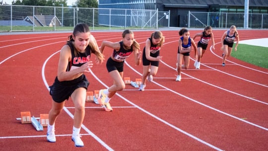 Une première compétition réussie sur la nouvelle piste d’athlétisme de Saint-Georges