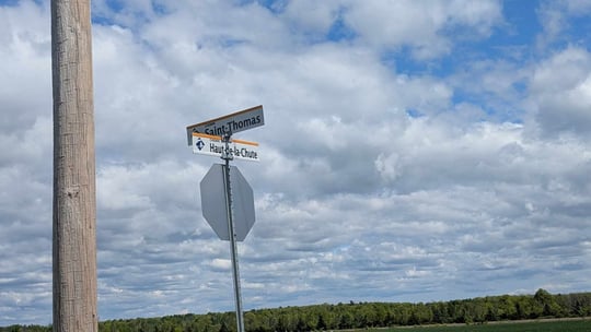 Entrave en cours sur le chemin du Petit-Brûlé à Rigaud 