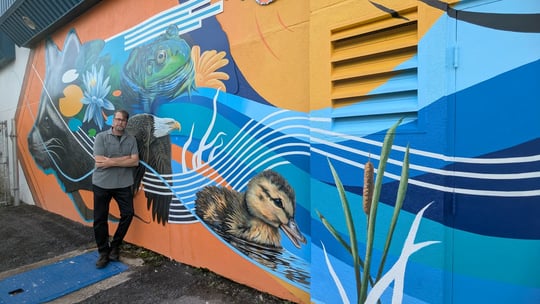 Une nouvelle murale signée Claude Thivierge pour embellir L'Île-Perrot 