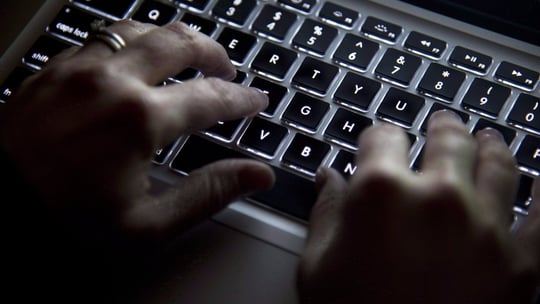 Une littératie de l'intelligence artificielle serait nécessaire pour les élèves